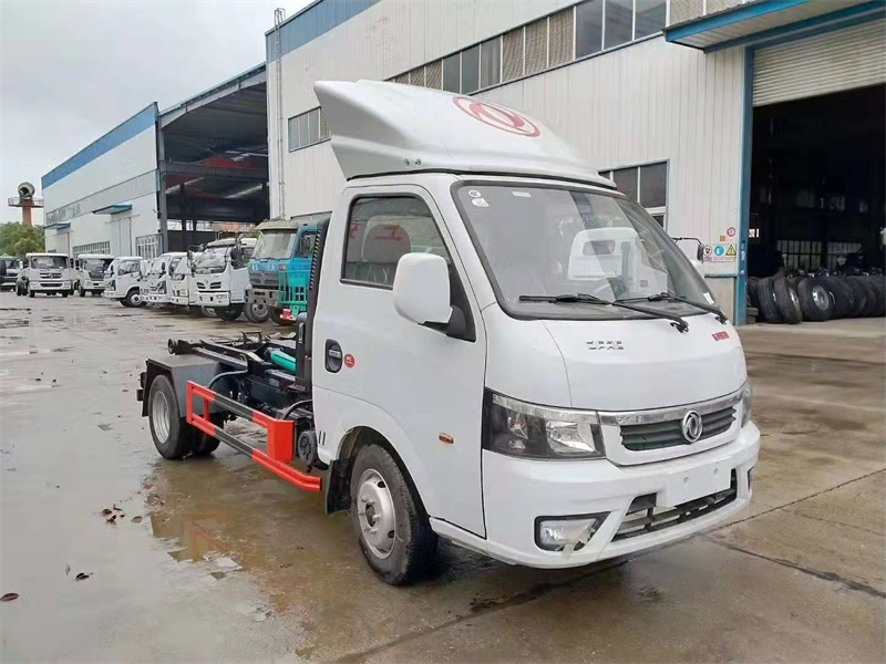 3方勾臂垃圾車-東風