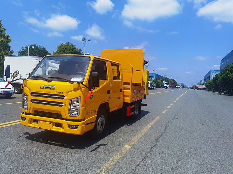 江鈴雙排防撞CL5041 一次翻轉