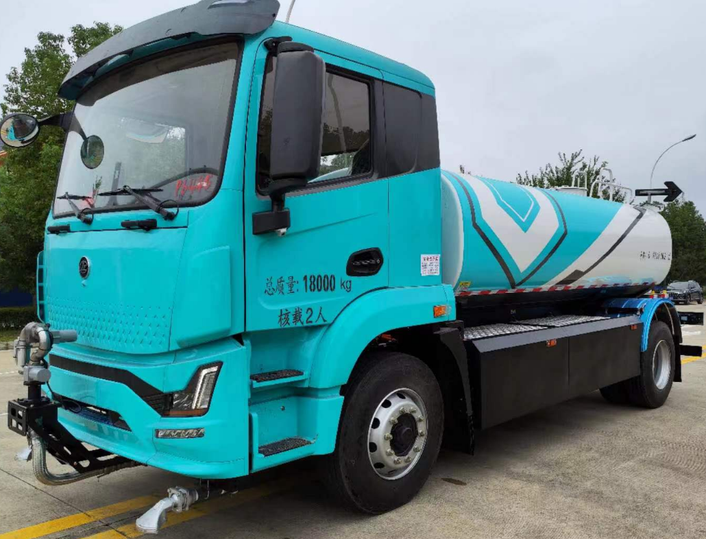 18噸純電動(dòng)灑水車(chē)